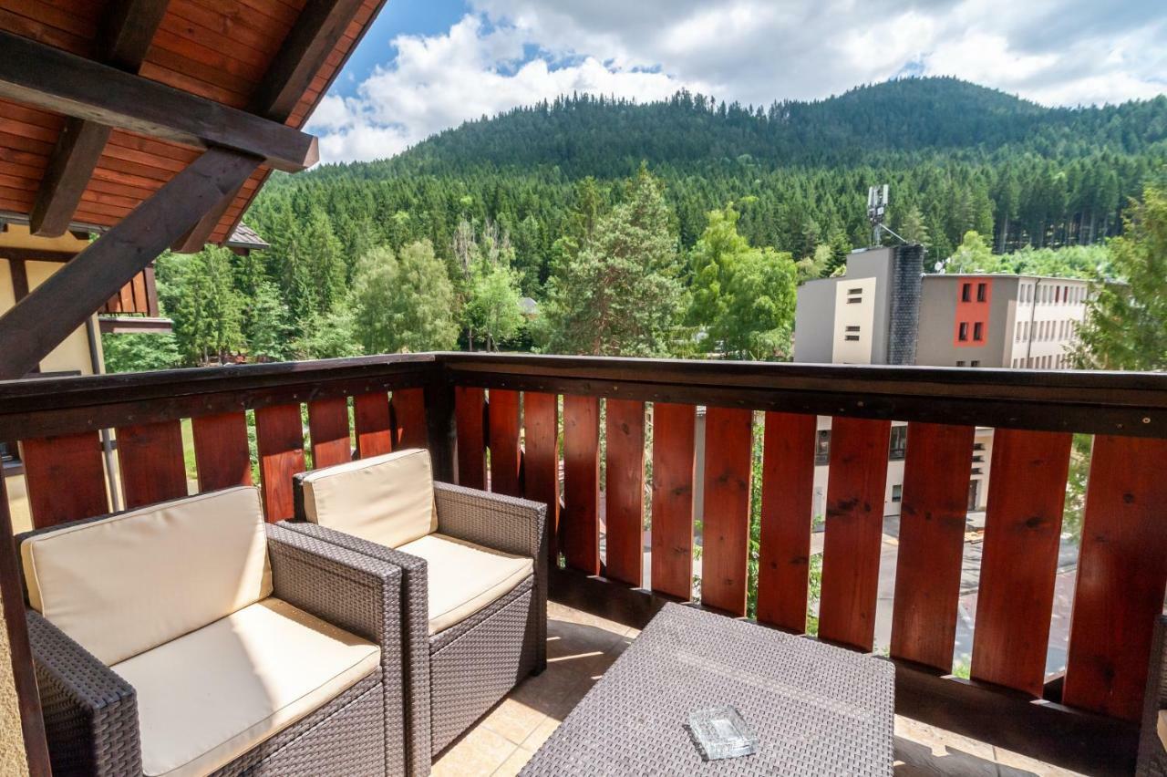 Vila Helena - Apartman Helena 15 Lägenhet Ruzomberok Exteriör bild